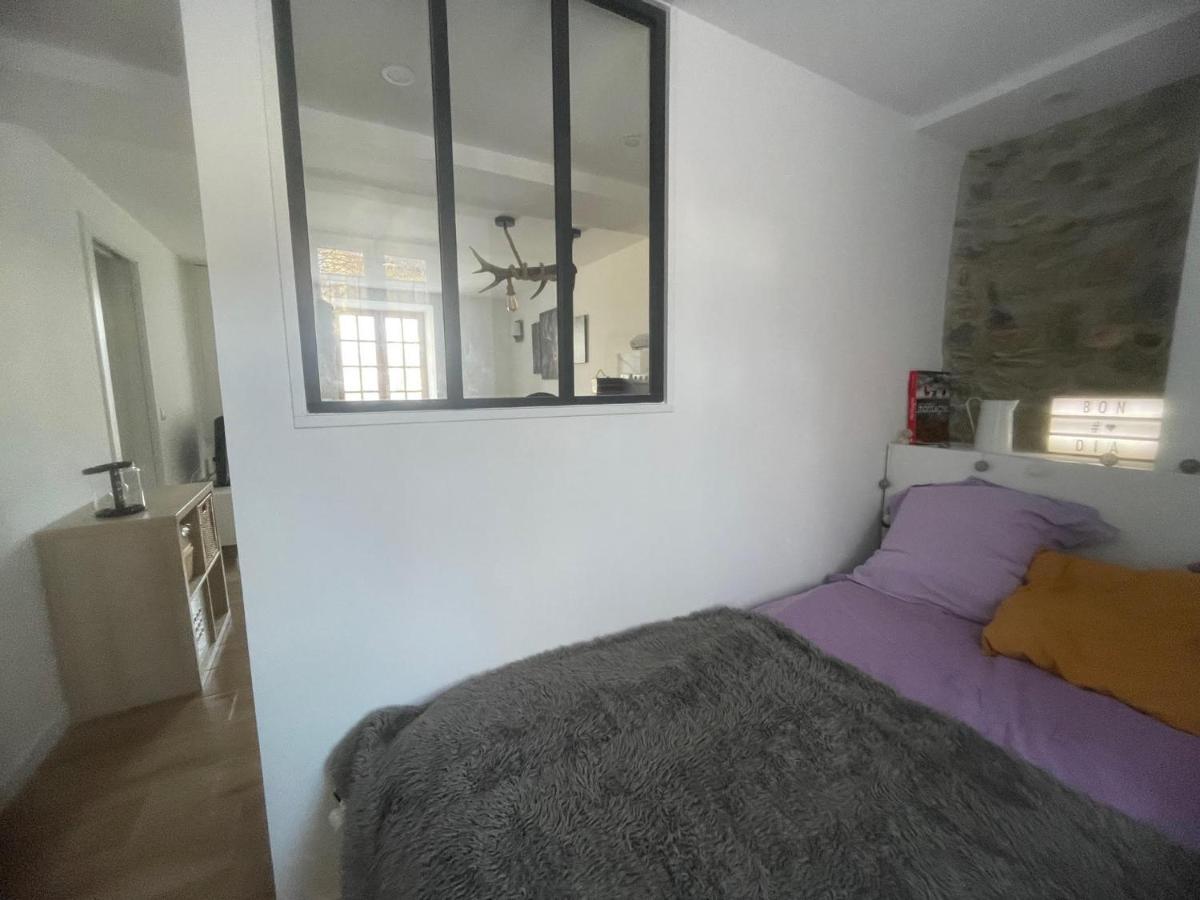 Appartement Avec Chambre Ouverte Bourg-Madame Dış mekan fotoğraf