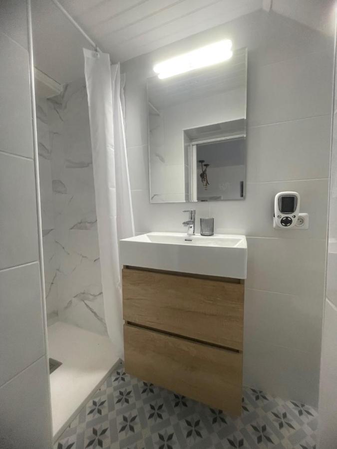 Appartement Avec Chambre Ouverte Bourg-Madame Dış mekan fotoğraf